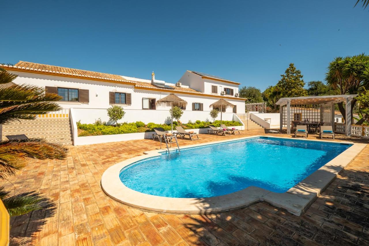 Casa Katarina - Private Villa - Heated Pool - Free Wifi - Air Con Tunes 외부 사진